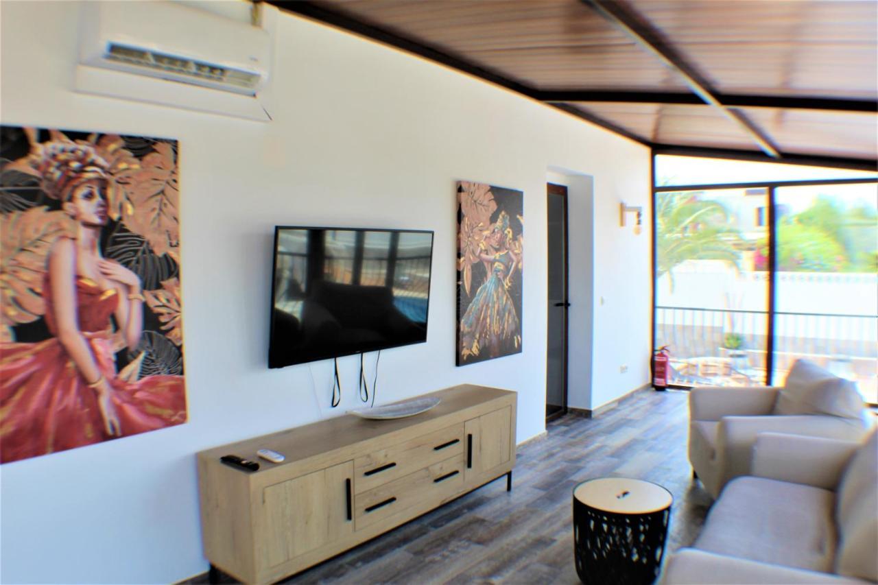 Villa Costa Levante Бенидорм Екстериор снимка